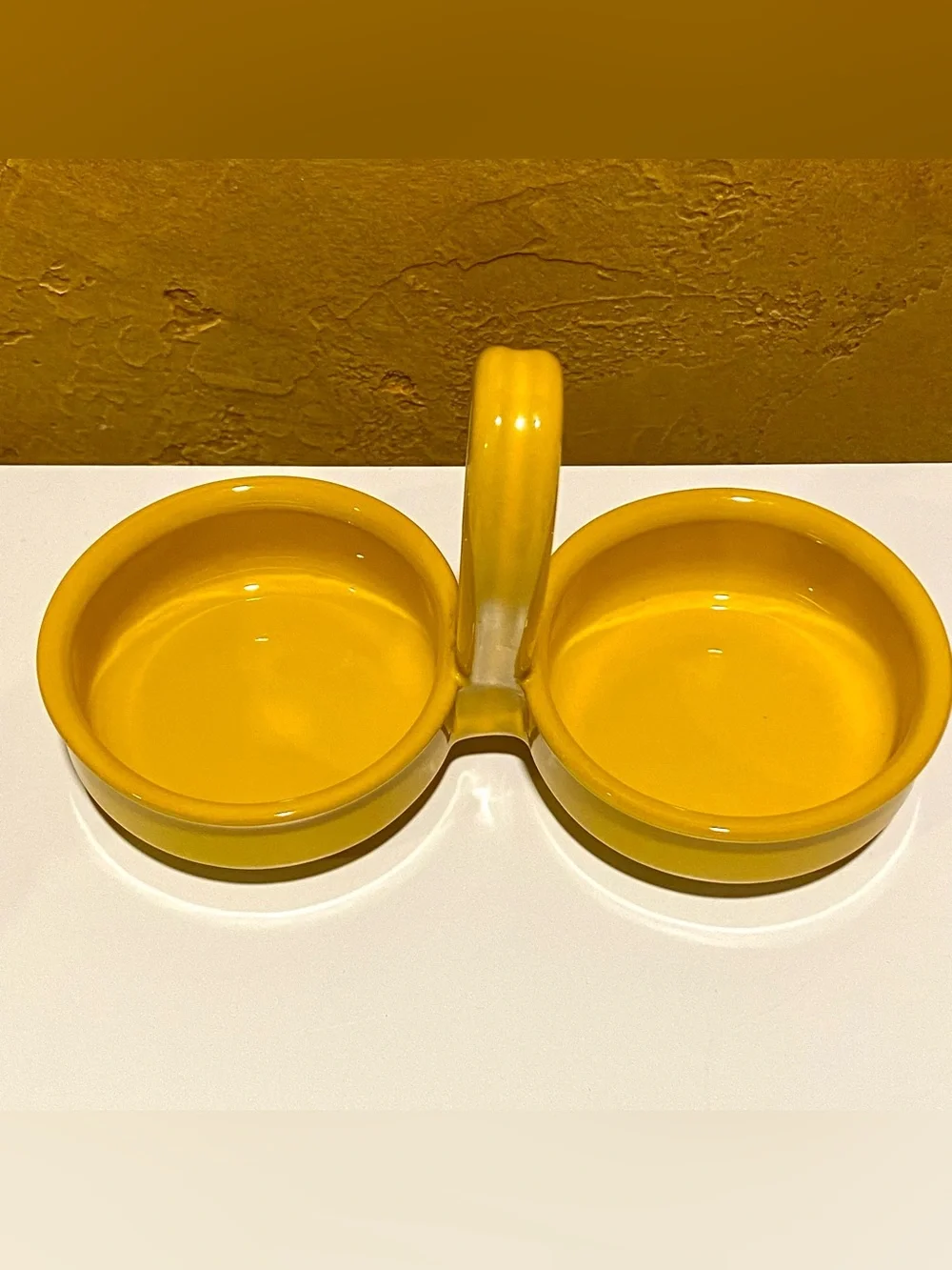 MAMMA RÓ CAMEO COLLECTION CERAMIC CRUET + SALT & PEPPER SHAKER SET, YELLOW